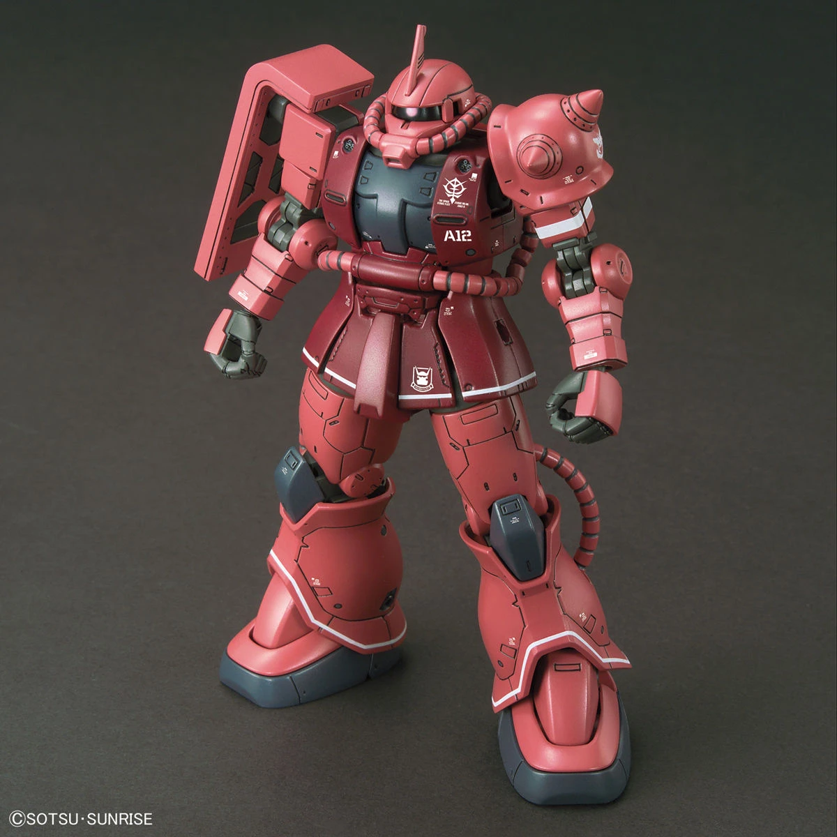 Gundam High Grade Gundam The Origin 1/144 Scale Model Kit: #024 MS-06S Zaku II (Red Comet Ver.) - Image 3