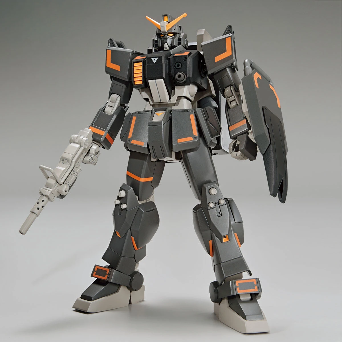 Gundam High Grade Gundam Breaker Battlogue 1/144 Scale Model Kit: #07 Gundam Ground Urban Combat Type - Image 2