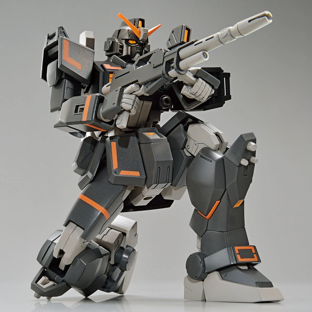 Gundam High Grade Gundam Breaker Battlogue 1/144 Scale Model Kit: #07 Gundam Ground Urban Combat Type - Image 6